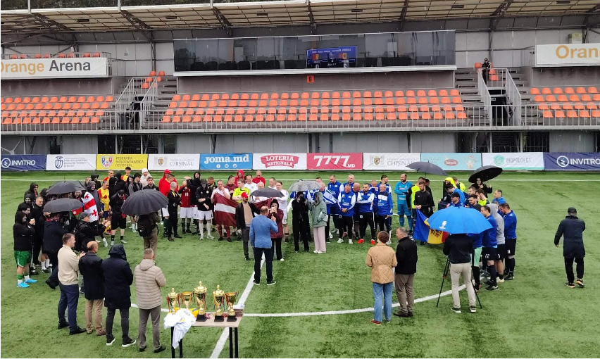 Azerbaidjan, câștigătoarea celei de a IV-a ediții a Euro Cup Media de la Chișinău. Urmează turneele din Armenia, Georgia, Egipt și Lituania pentru naționala de fotbal a jurnaliștilor români